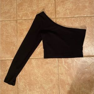 Black crop top. One long sleeve off the shoulder top
